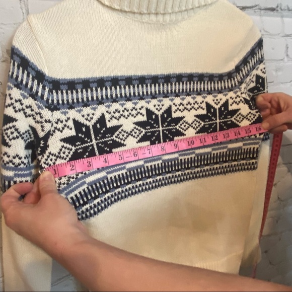 GAP White and Blue Winter Turtleneck Sweater - Picture 7 of 8